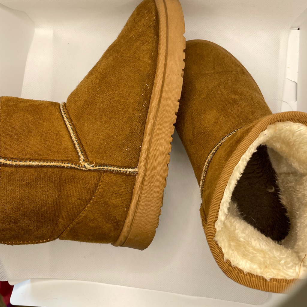Off Brand Great Condition Size 37